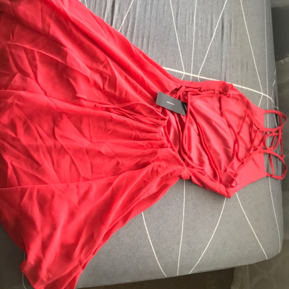 Dress - Picture 2 of 2